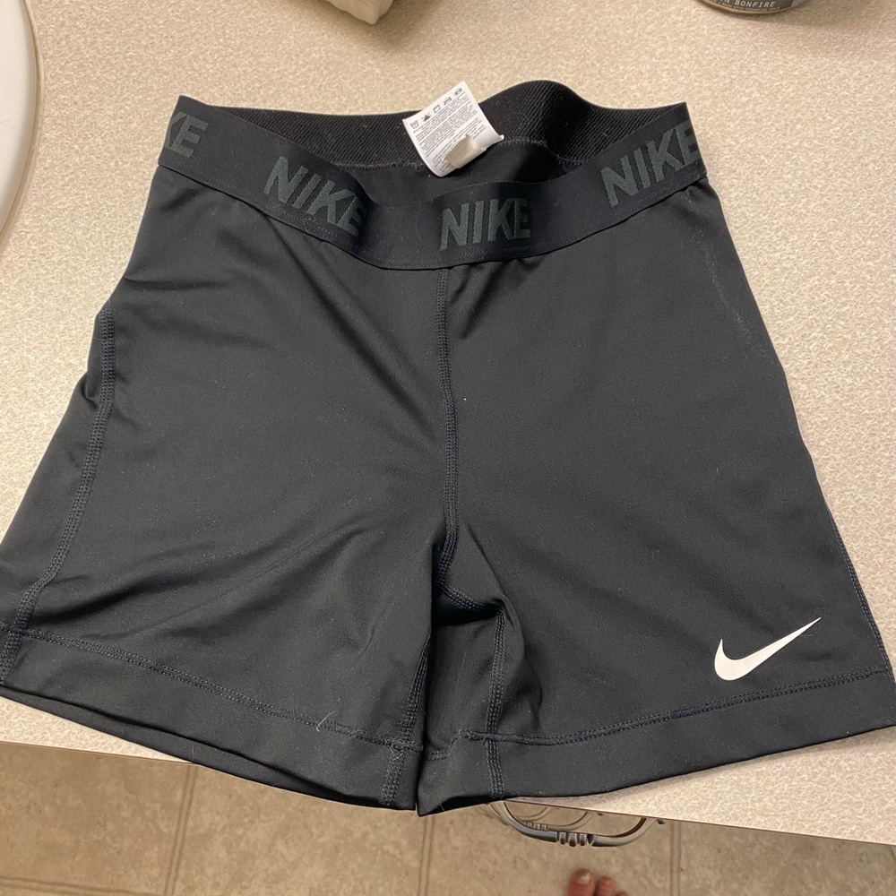 Nike Women’s spandex shorts
